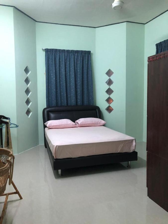 Afza Homestay Sura Free Unifi Kampong Sura Masjid Εξωτερικό φωτογραφία